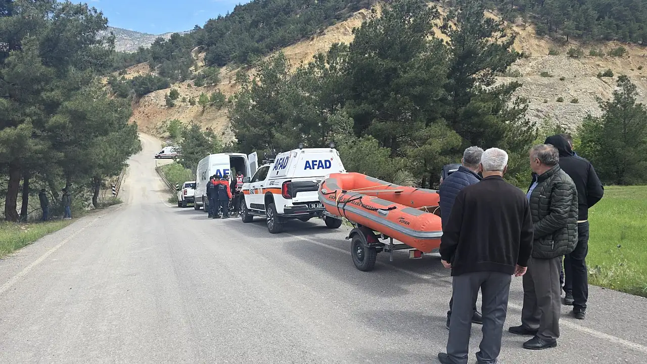 Kızını kaybeden annenin feryadı: ''Kızımın bir mezarı olsun''