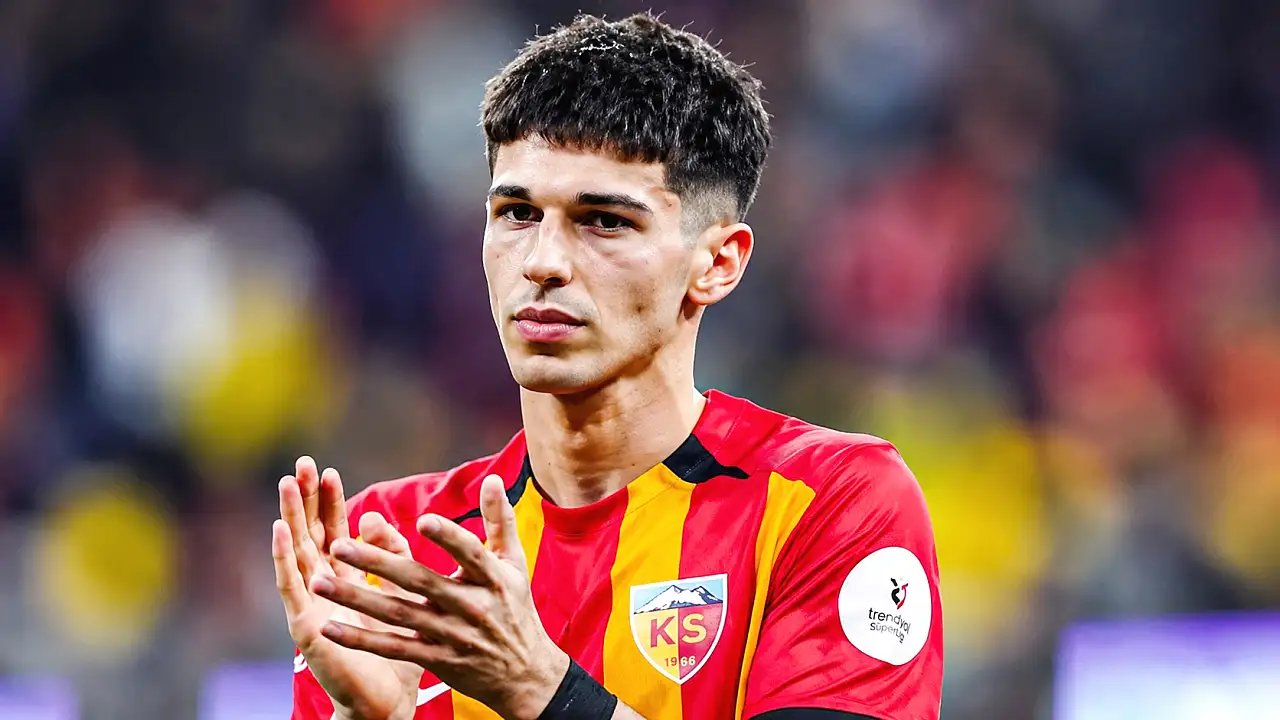 Kayserispor'da Baran Ali Gezek çıkmazı: Karar neden çıkmıyor?