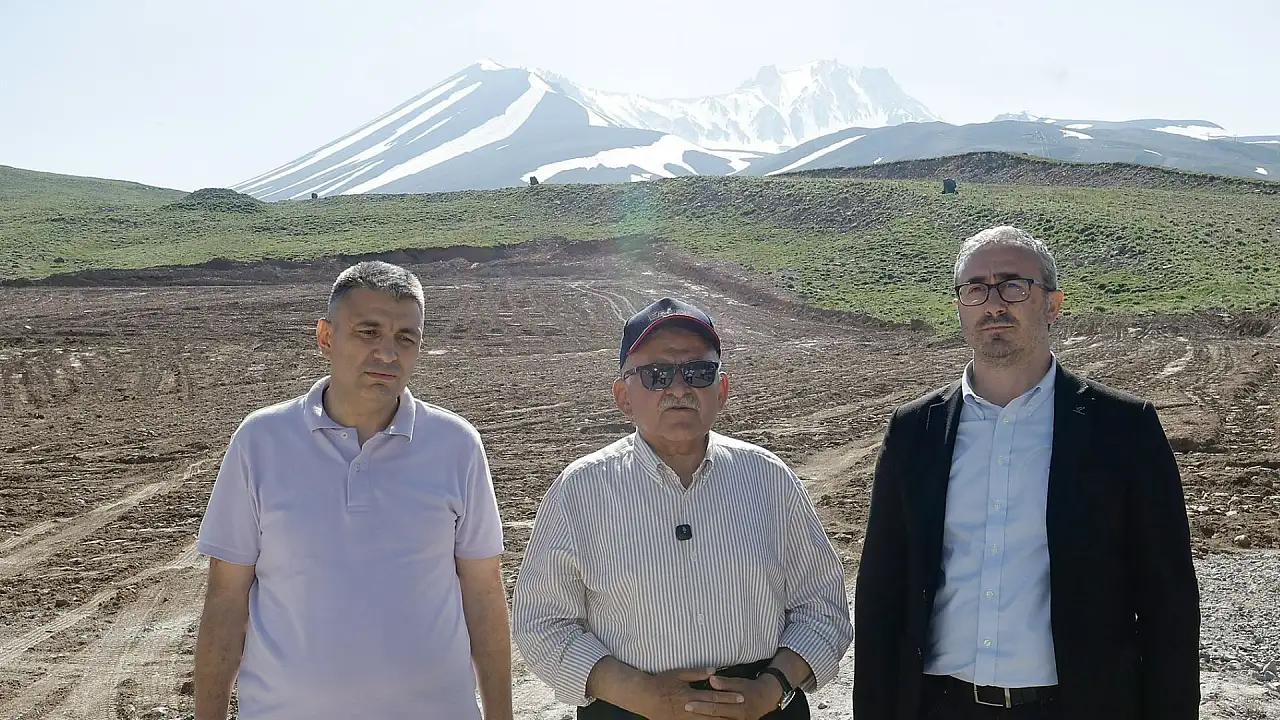 Erciyes'de kış sezonu öncesi hareketlilik: Yeni çalışma başlıyor!