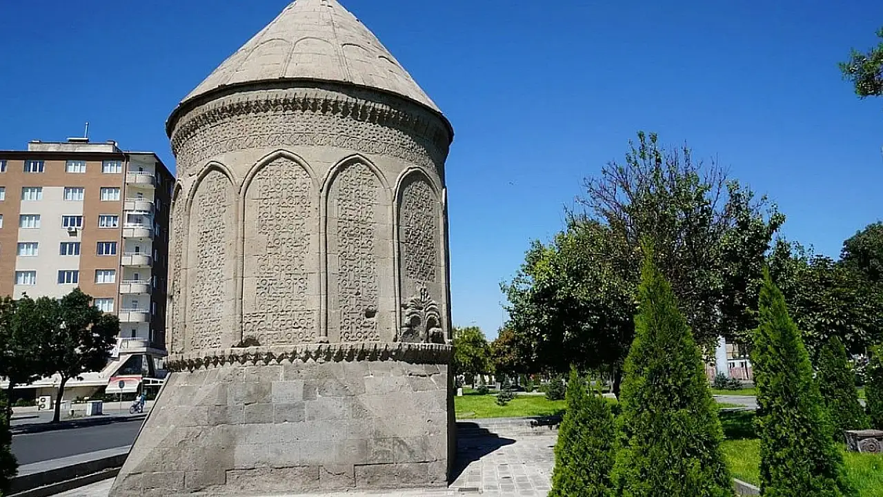 Kayseri'de çaresiz hastaların şifa bulacağı yer ve görülmesi gereken 10 tarihi mekan