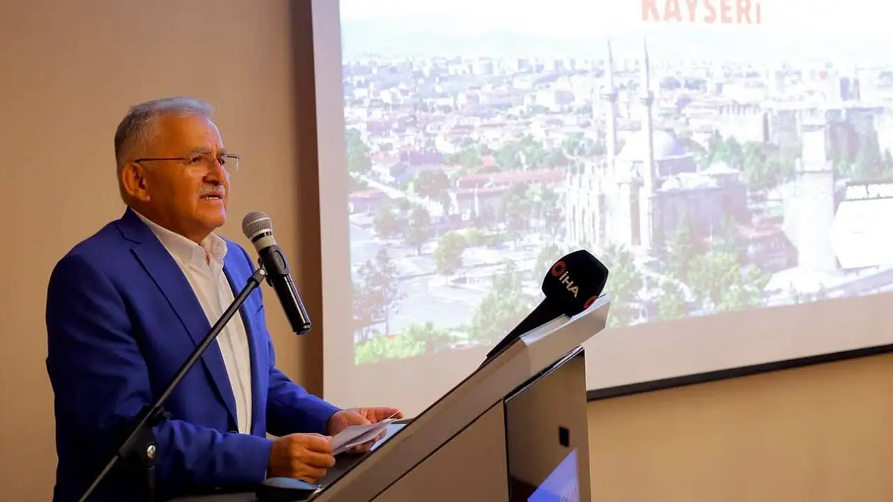 Başkan Büyükkılıç iş dünyasıyla buluştu