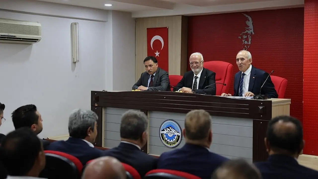 Elitaş: 'Kayseri esnafı ahlak ve güveni yaşatıyor'