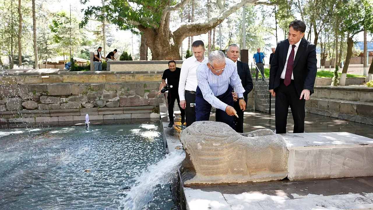 Memduh Büyükkılıç baba ocağında! Develi'de ilk iş ne yaptı?