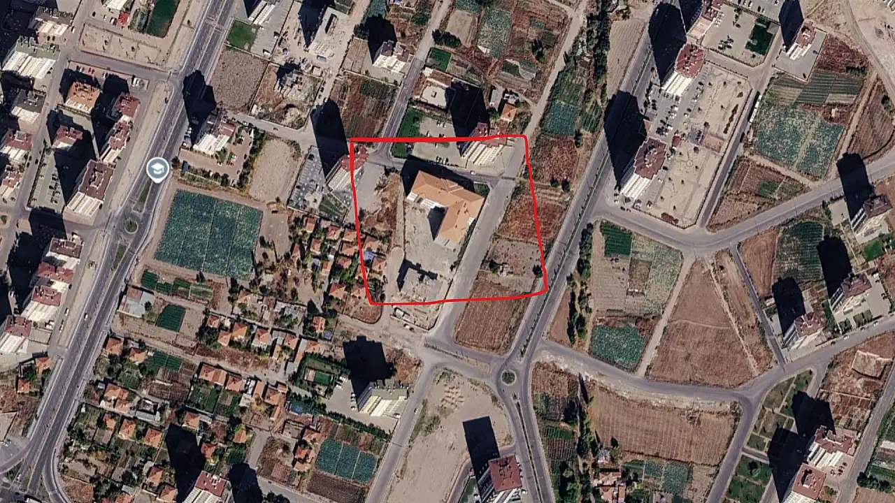 Zamanında bitmeyen okulun maliyeti katlandı! Şimdi 19,4 milyon TL daha harcanacak