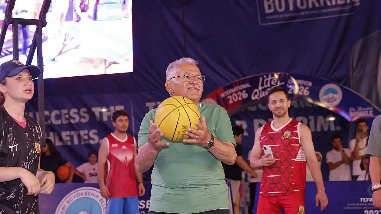 Uluslararası spor camiasında gözler Kayseri'ye çevrildi: 4 Kıtadan 32 takım Kayseri'de buluştu!