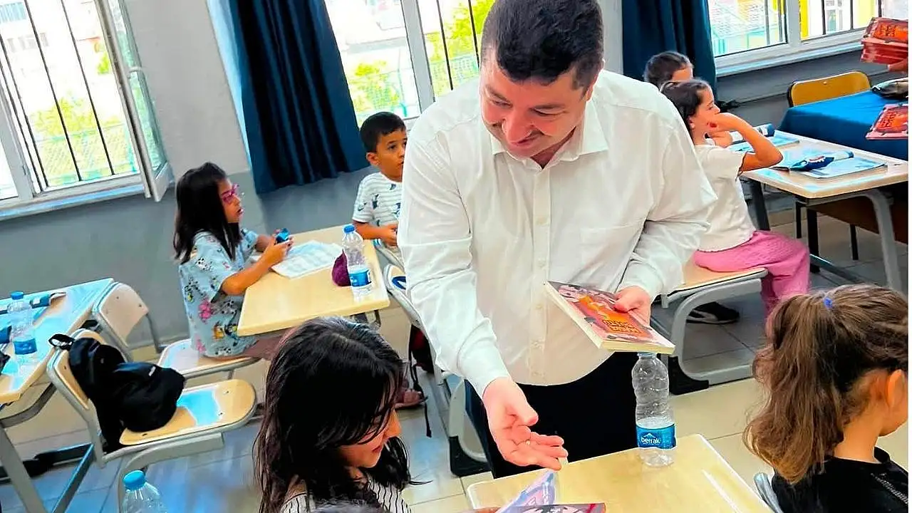 İlçe Milli Eğitim Müdürü Bozdağ yaz okulunda öğrencilerle buluştu