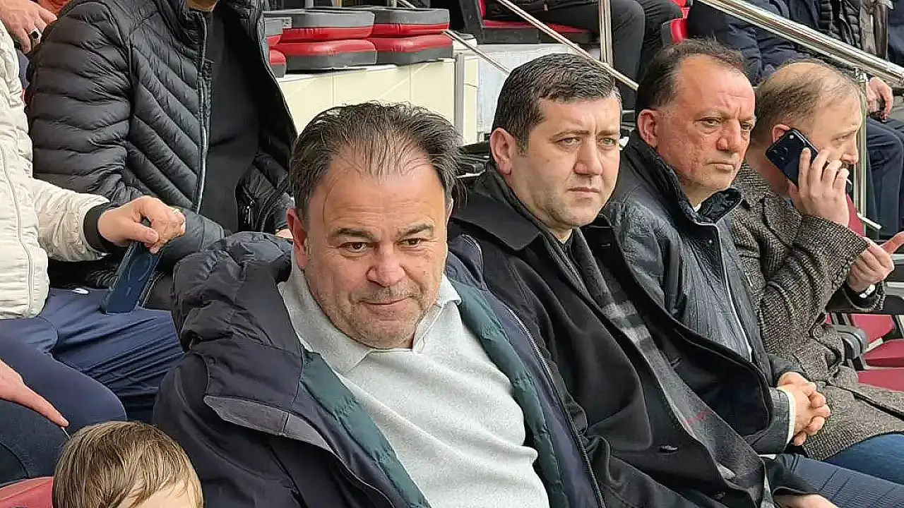Kayserispor taraftarının merak ettiği değişiklik gerçekleşti