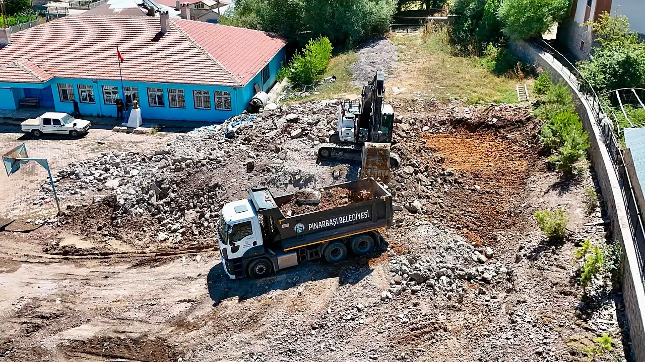 Kayseri'nin ilçesindeki okul depremde hasar görmüştü! Yerine yenisi yapılacak