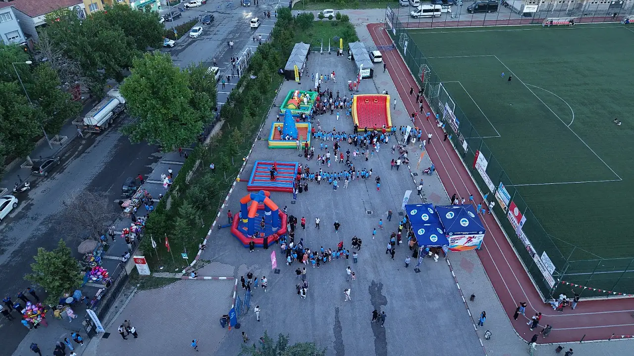 Spor A.Ş., Âşık Seyrani Festivali'nde miniklerin neşesine ortak oldu