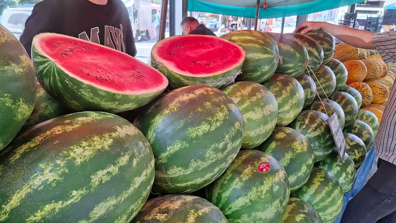 Kayseri pazarında fiyatlar cep hesaplatıyor! İşte tezgâhlardaki son durum
