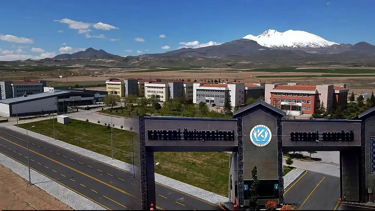 Kayseri'de üniversite okuyacaklara büyük kolaylık! Bu kampüste yok yok
