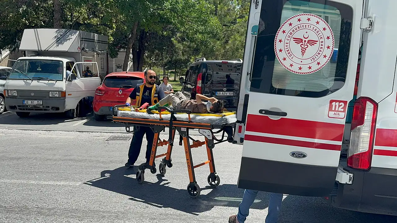 Kayseri'de otomobil 10 yaşındaki çocuğa çarptı!