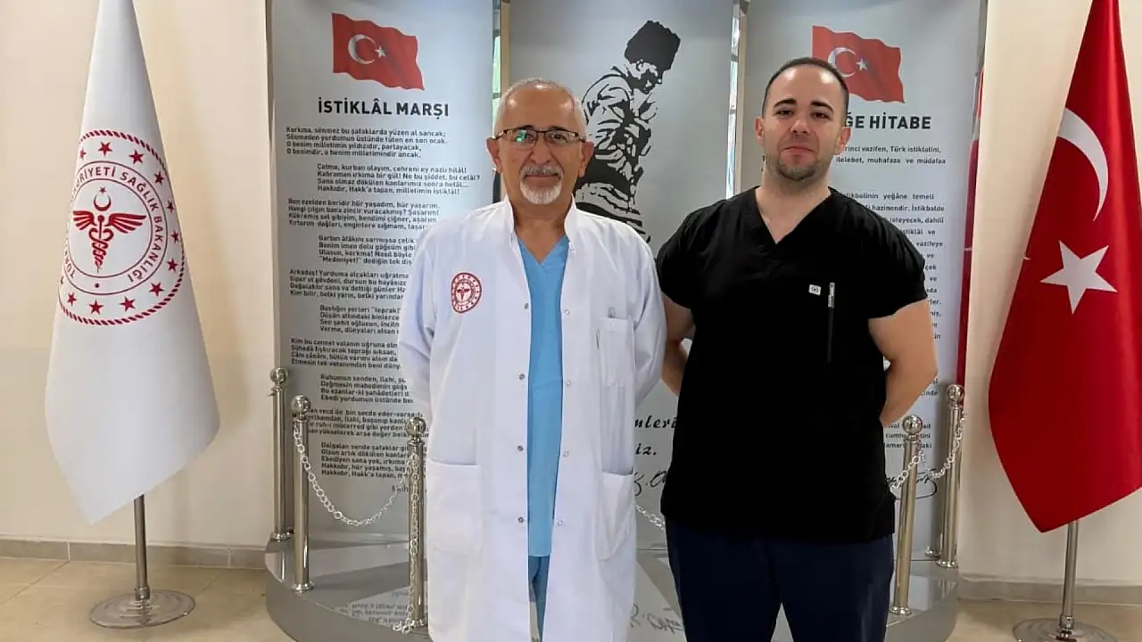 Kayseri'de aynı hastanede dikkat çeken tesadüf! Babalarının izinden gittiler