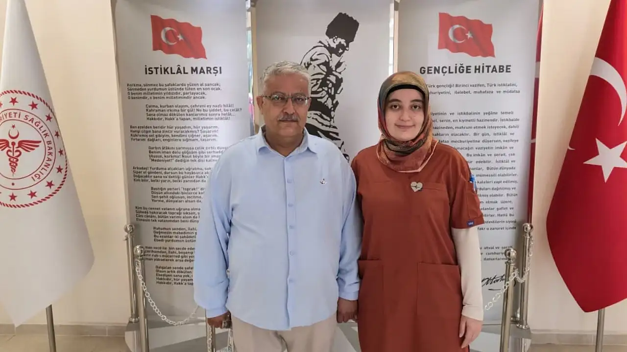 Kayseri'de aynı hastanede dikkat çeken tesadüf! Babalarının izinden gittiler