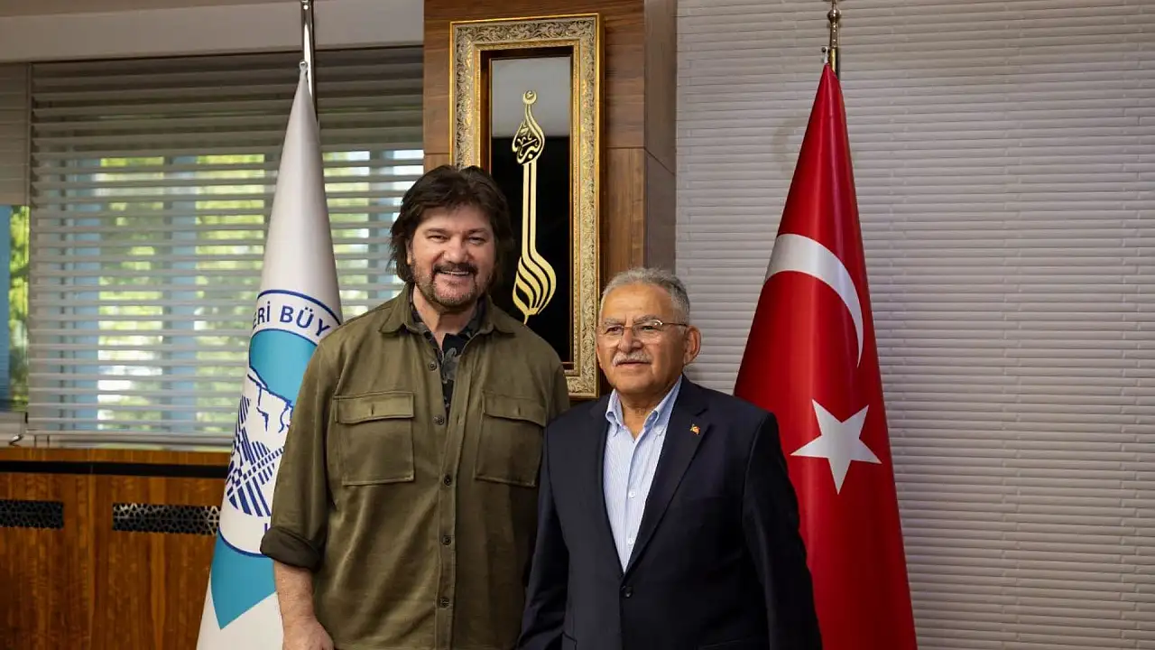Ahmet Şafak Kayseri'yi coşturdu