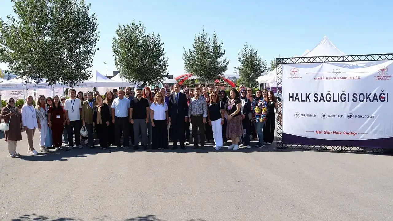 Kayseri Millet Bahçesi'nde sağlık taraması: Riskli bulunanlar yönlendirildi