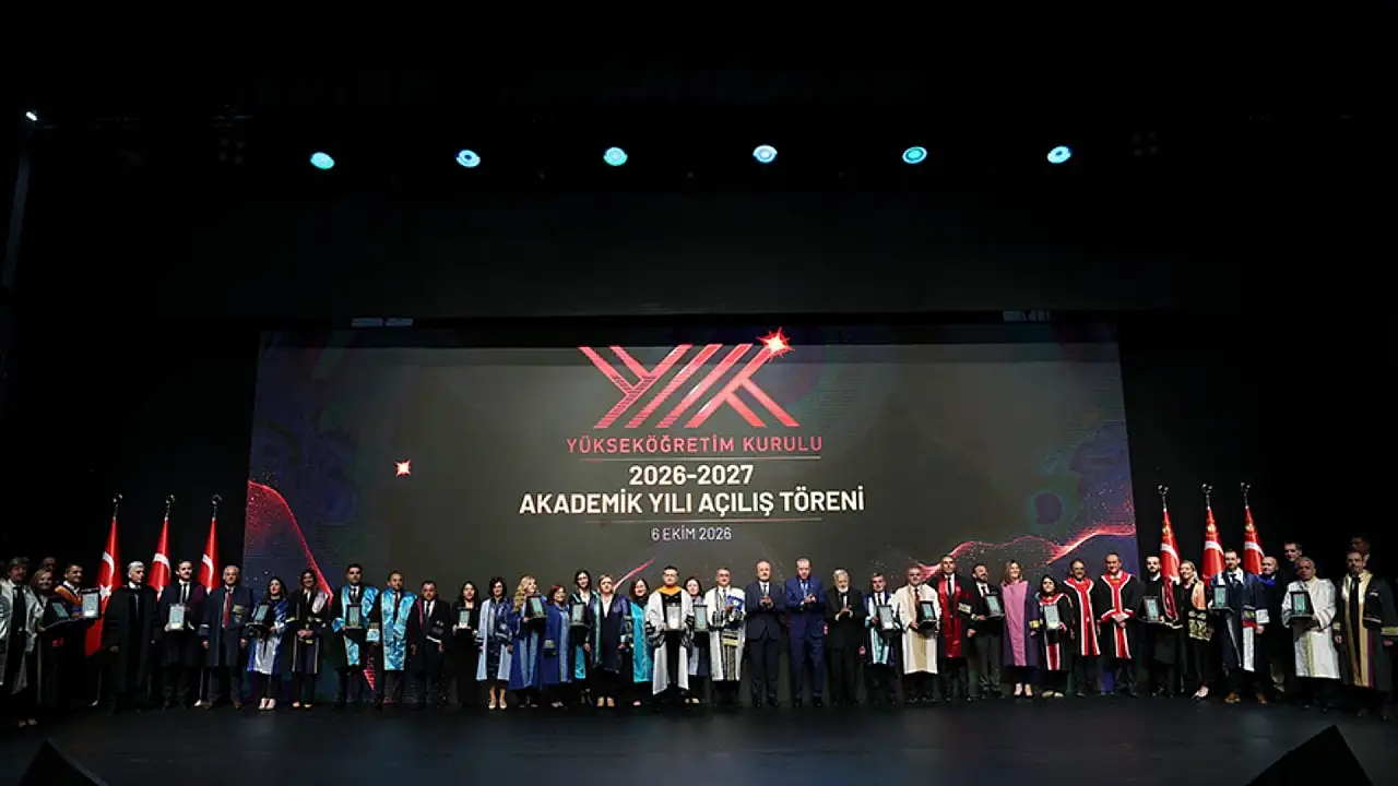 ERÜ'nün başarısı Külliye'de taçlandı!