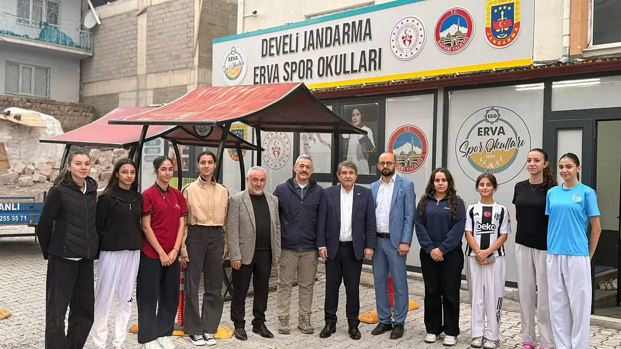 Kayseri'de 18 bin 780 genç için dikkat çeken sözler! Türkiye'ye örnek gösterildi