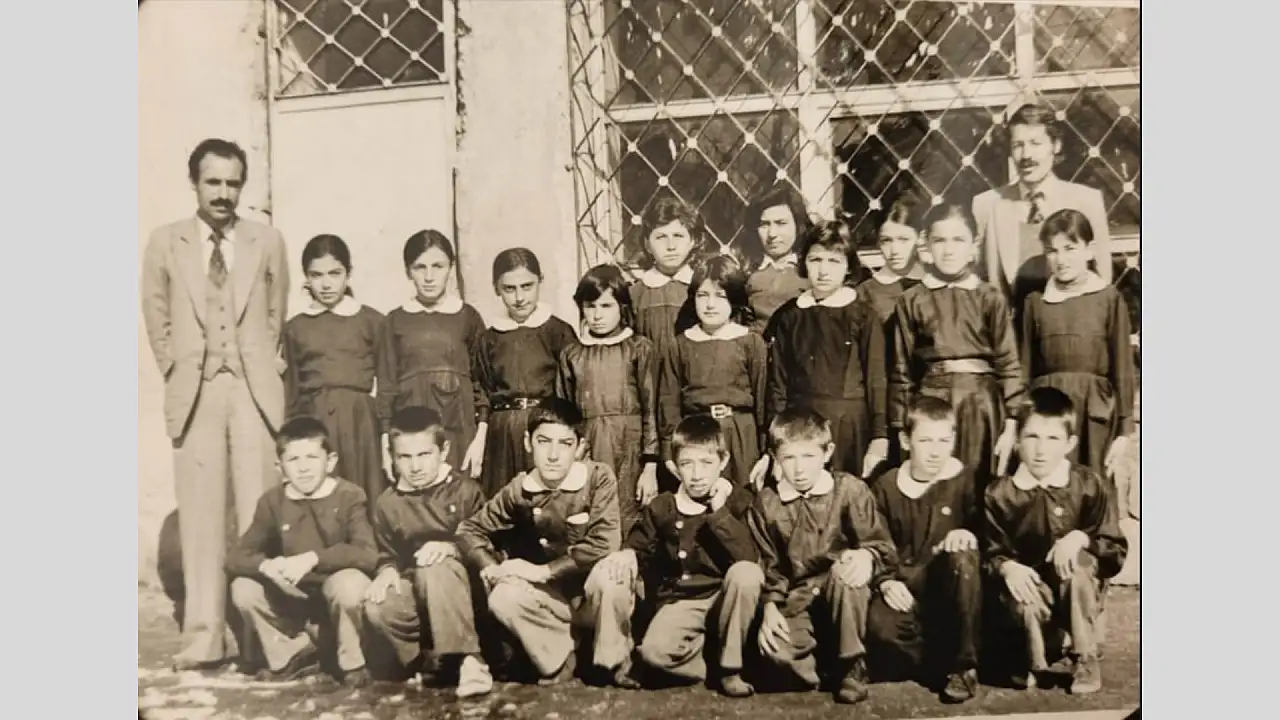 Kayserili eğitimcinin kitabında saklı kalan hayatlar! Her sayfasında başka bir iz var