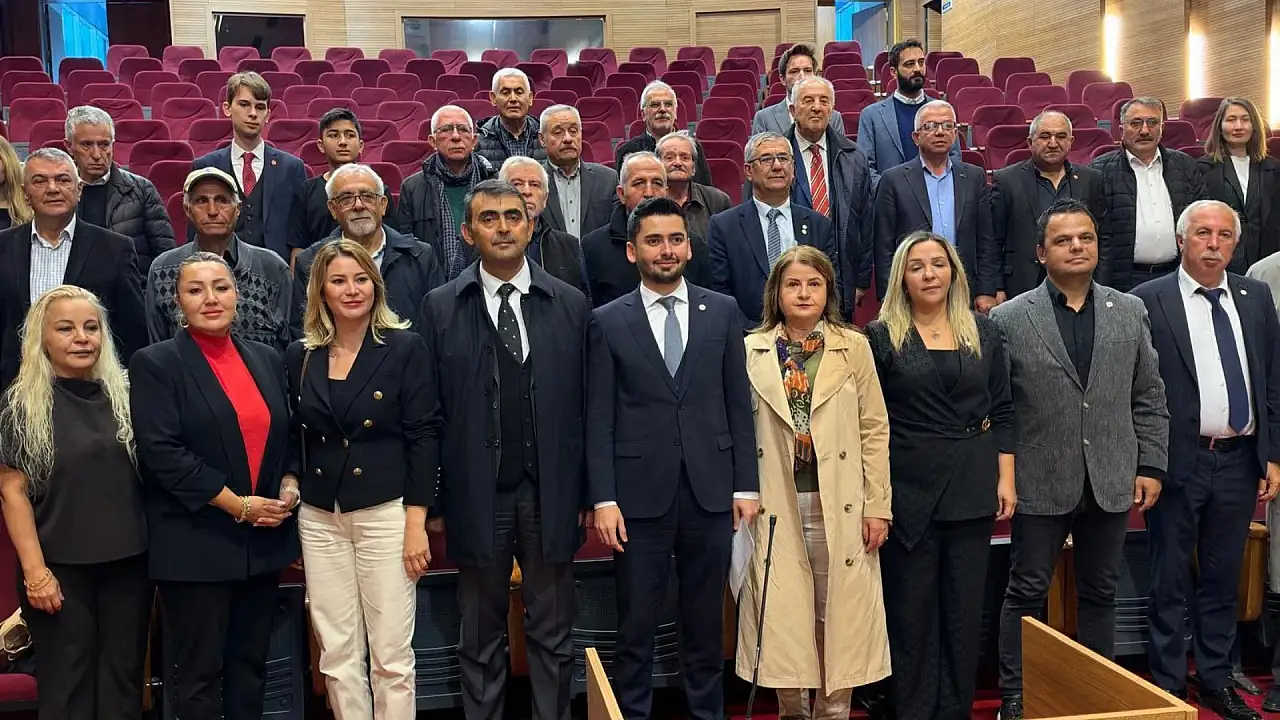 YENİ Parti Kayseri'de yeni dönem başladı! Gözbaşı mazbatasını aldı