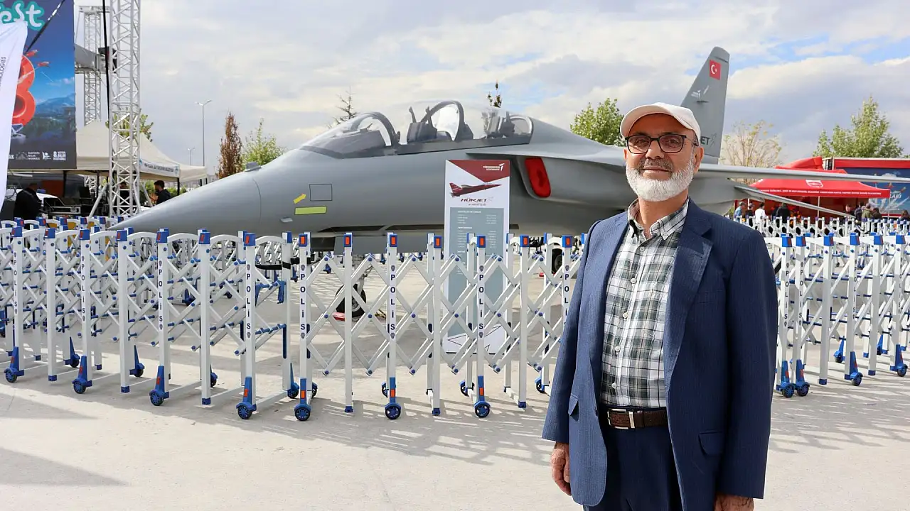 Kayseri'de HÜRJET'i gören 74 yaşındaki vatandaş duygularına hakim olamadı!