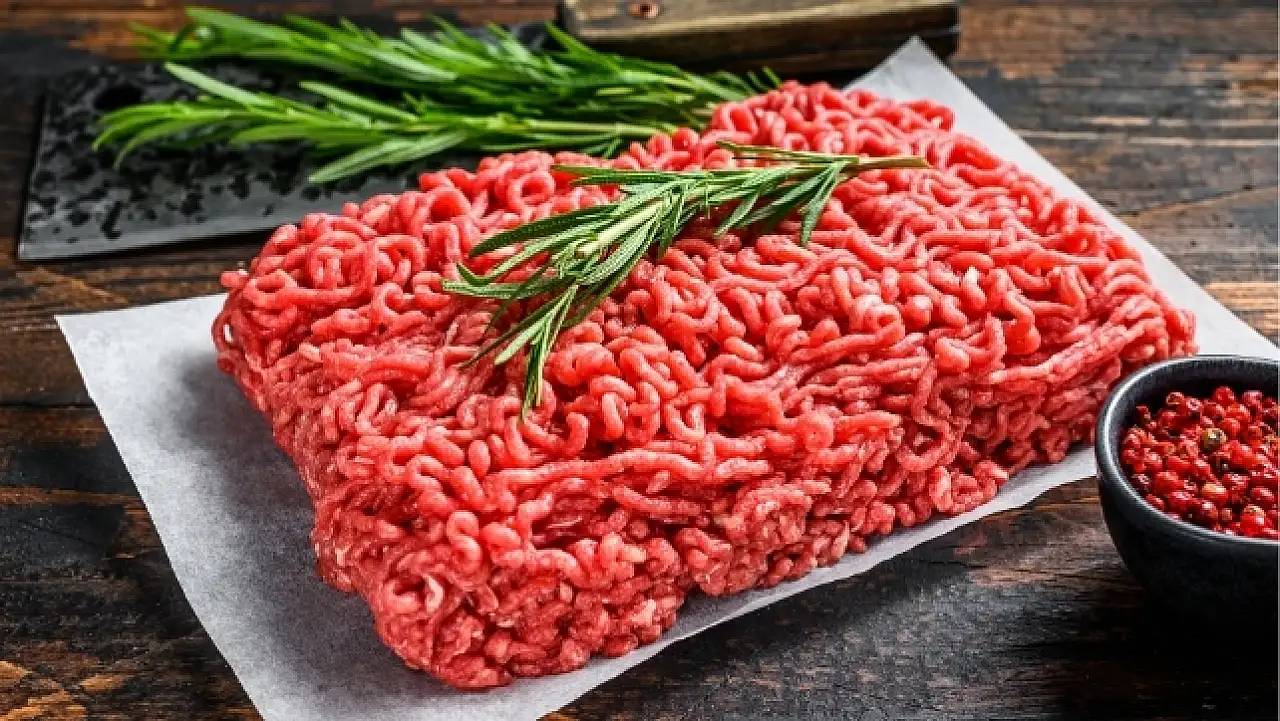 Kırmızı et altınla yarışıyor! Kayseri'de fiyatlar el yakıyor