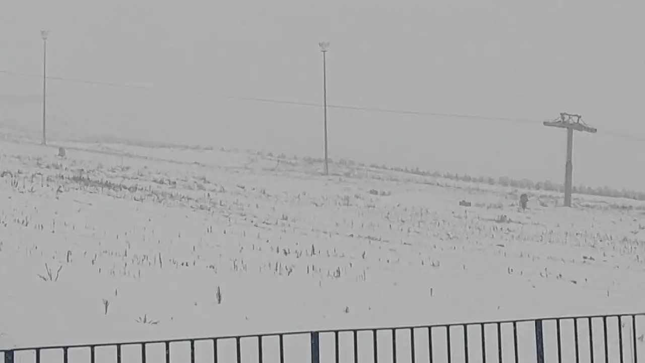 Kayseri'de kar yağışı başladı