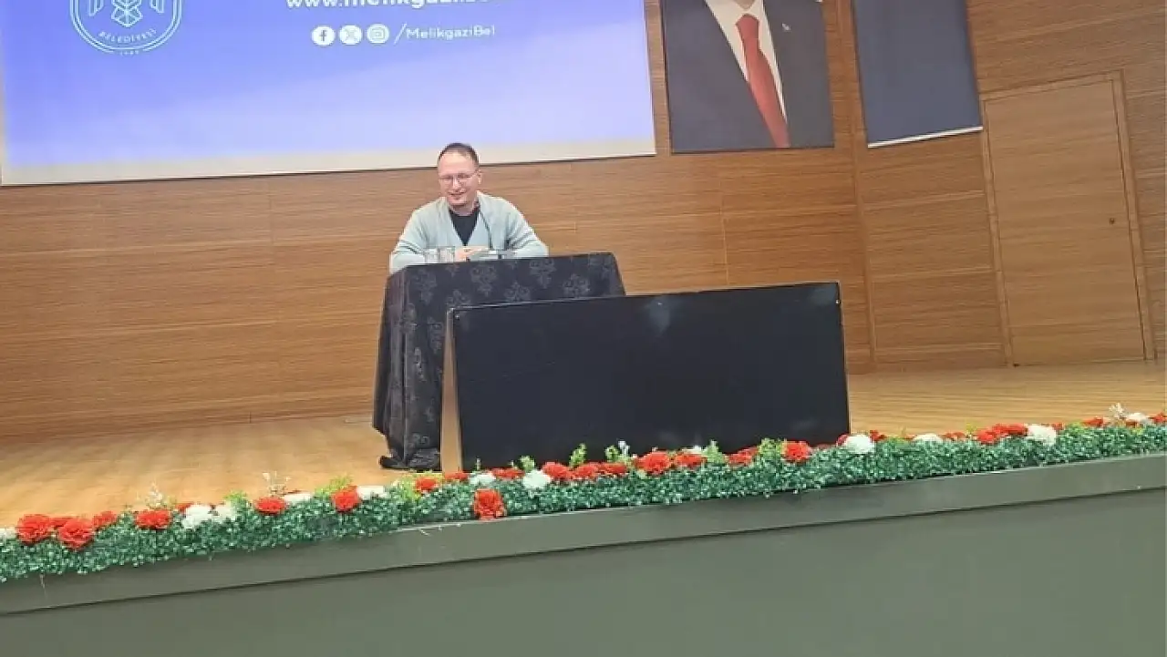 Kayseri'den çıktı, dünyayı dolaştı: 11 ödülle dönen film Kayseri'de sahnedeydi!