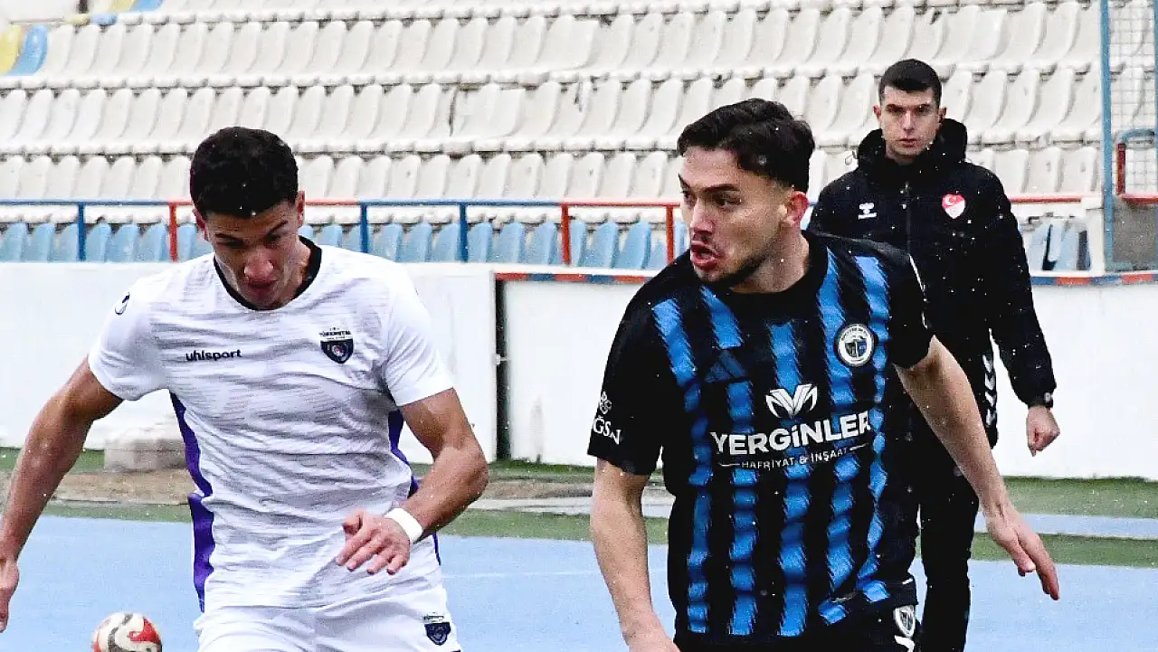 SON DAKİKA! Erciyes 38 FK ikinci yarıya yenilgiyle girdi!