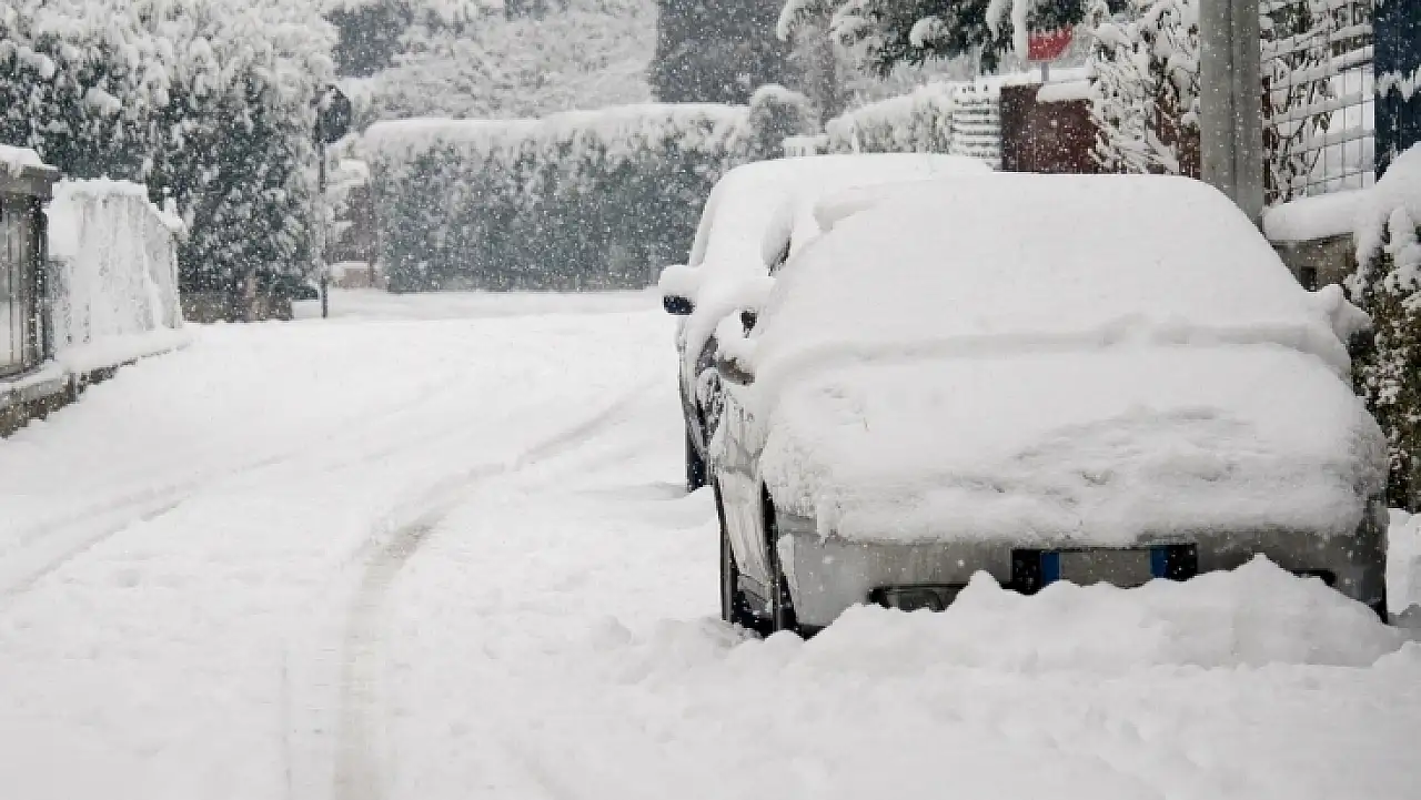 Meteoroloji saat vererek uyardı: Kayseri'de kuvvetli kar geliyor!