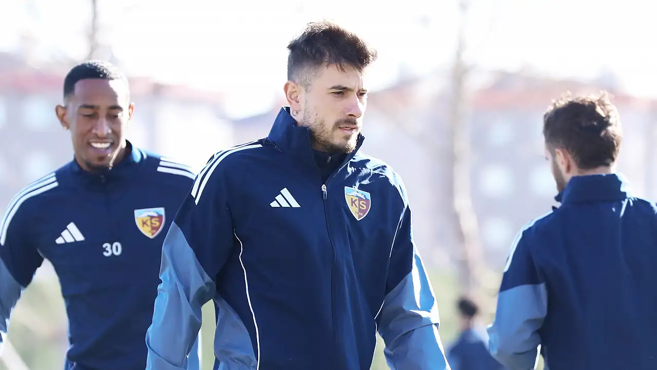 Kayserispor-Antalyaspor maçında dikkat çeken gelişme!