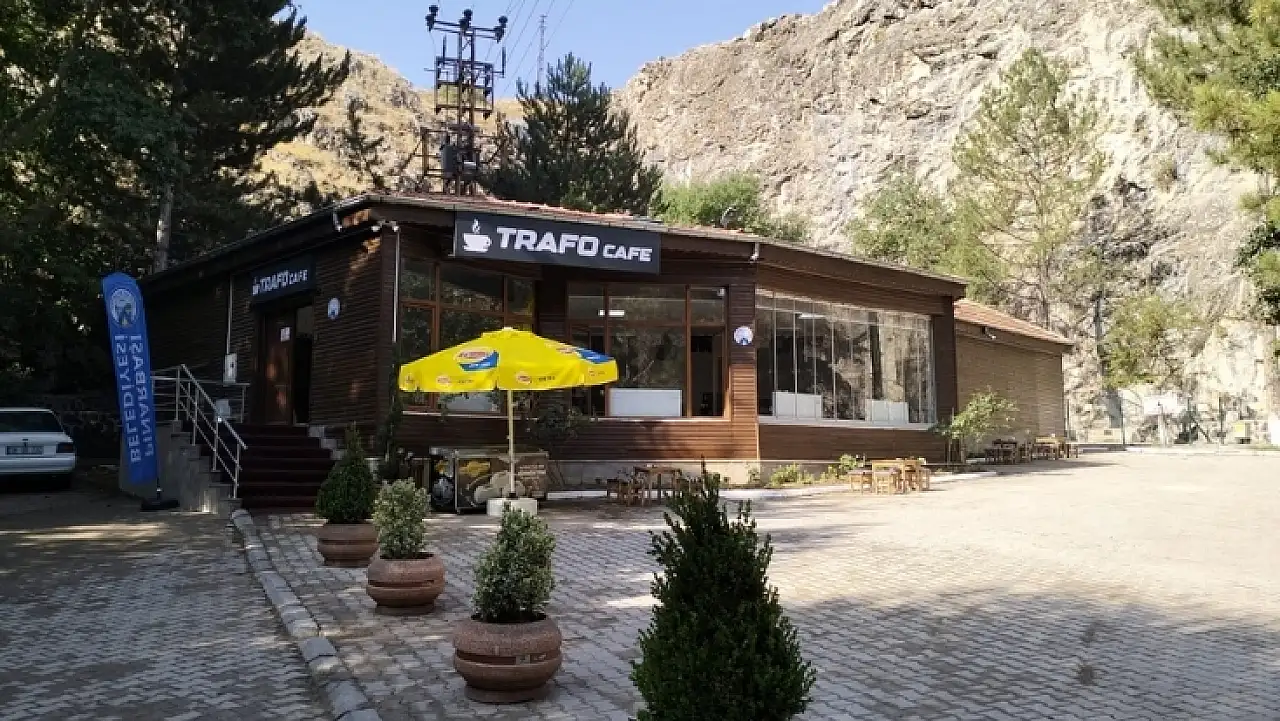 Kayseri'de belediyeye ait uygun fiyatlı kafe bugün kapılarını açmadı!