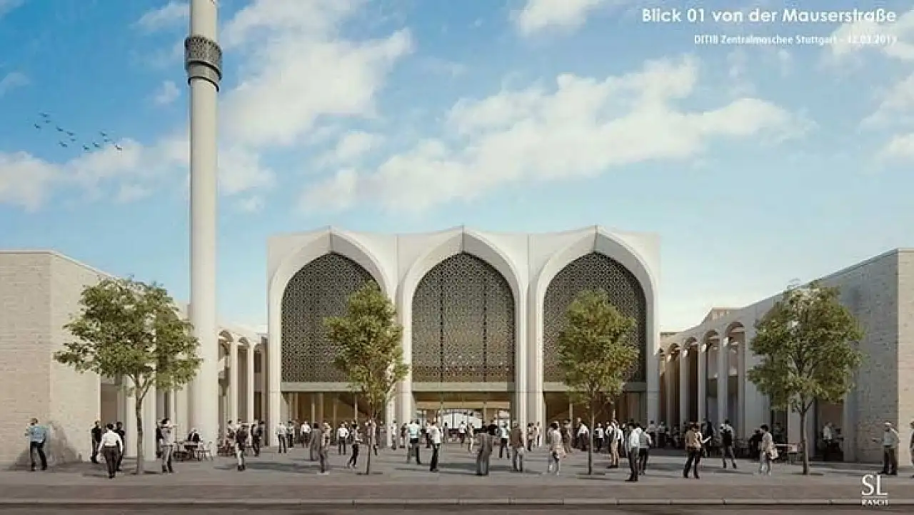 Kayserili vekil Almanya'daki 2 bin kişilik dev cami projesini yerinde inceledi