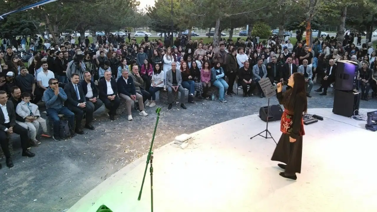 Erciyes Üniversitesi kampüsünde müzik dolu açılış