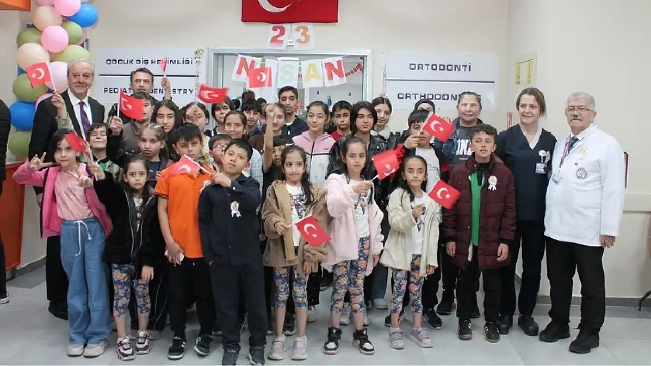 Kayseri'de 23 Nisan'da çocuklara sağlıklı gülüş hediyesi