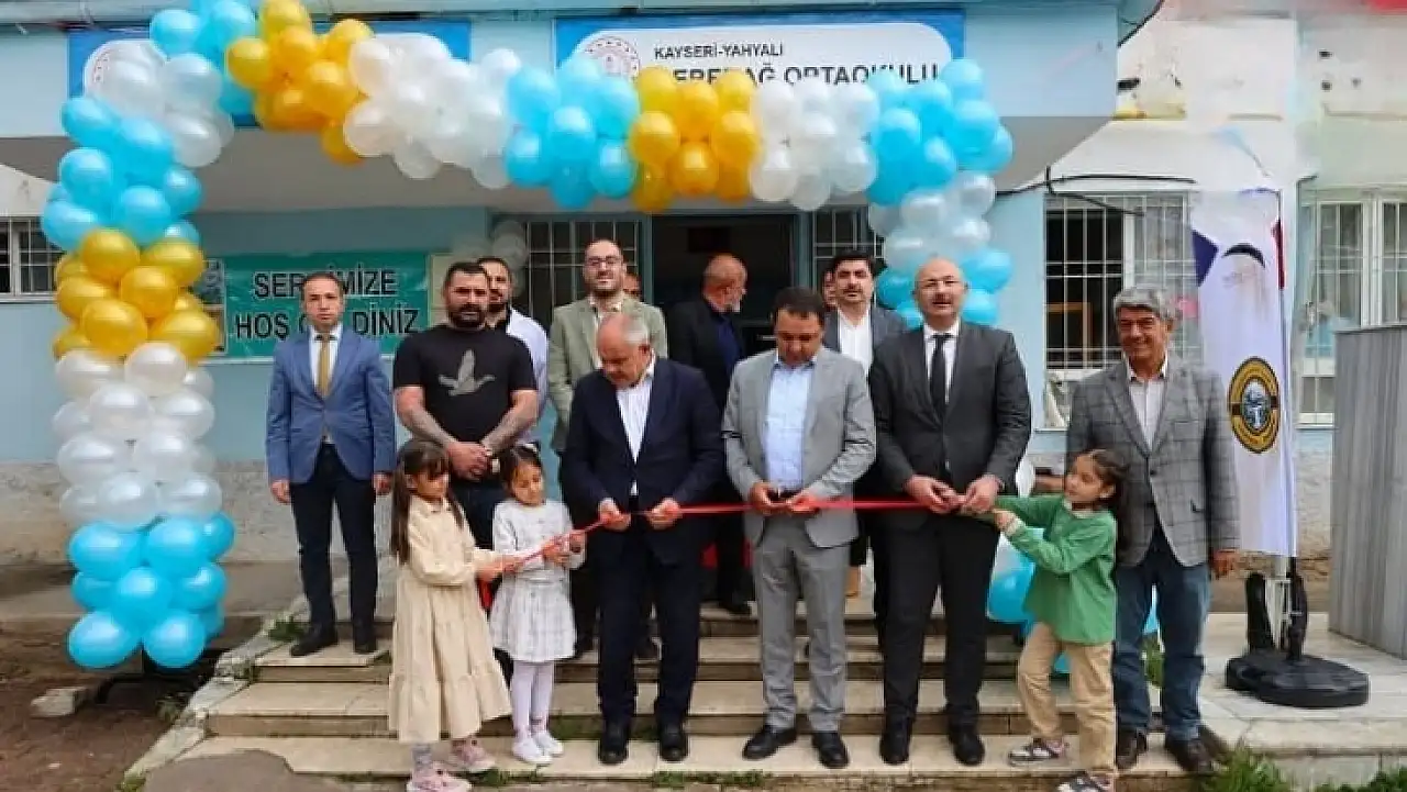 TÜBİTAK Fuarında genç beyinler sahneye çıktı! Yahyalı'da projeler tam not aldı