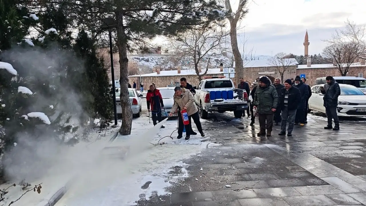Büyükşehir'den 1740 personele afet ve yangın eğitimi