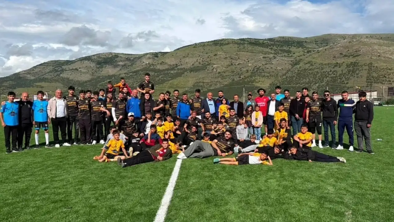 Başkan Öztürk: 'Yerköy Spor ilçemize büyük gurur yaşattı'