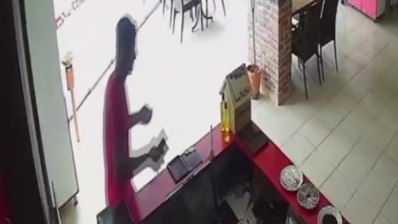 Adana'da akılalmaz hırsızlık olayı! Şüpheli yakalandı