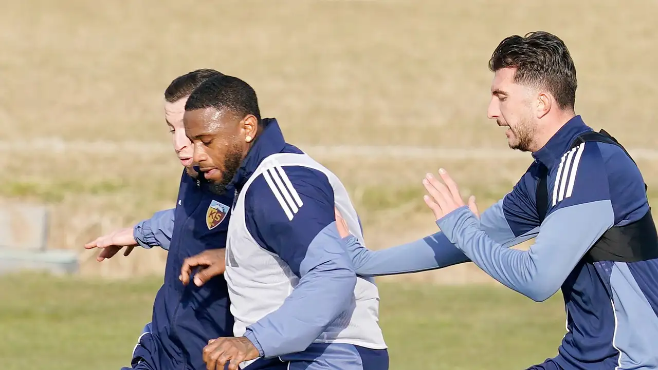 Stefano Denswil için yeni imza! Kayserispor sonrası yeni takımı belli oluyor