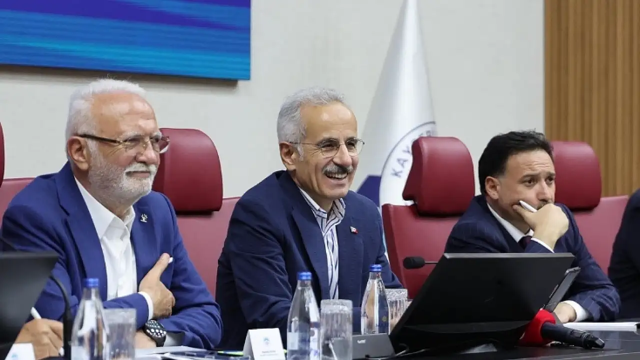 Yahyalı'nın beklediği yol için ihale vakti! Bakan Uraloğlu talimatı verdi