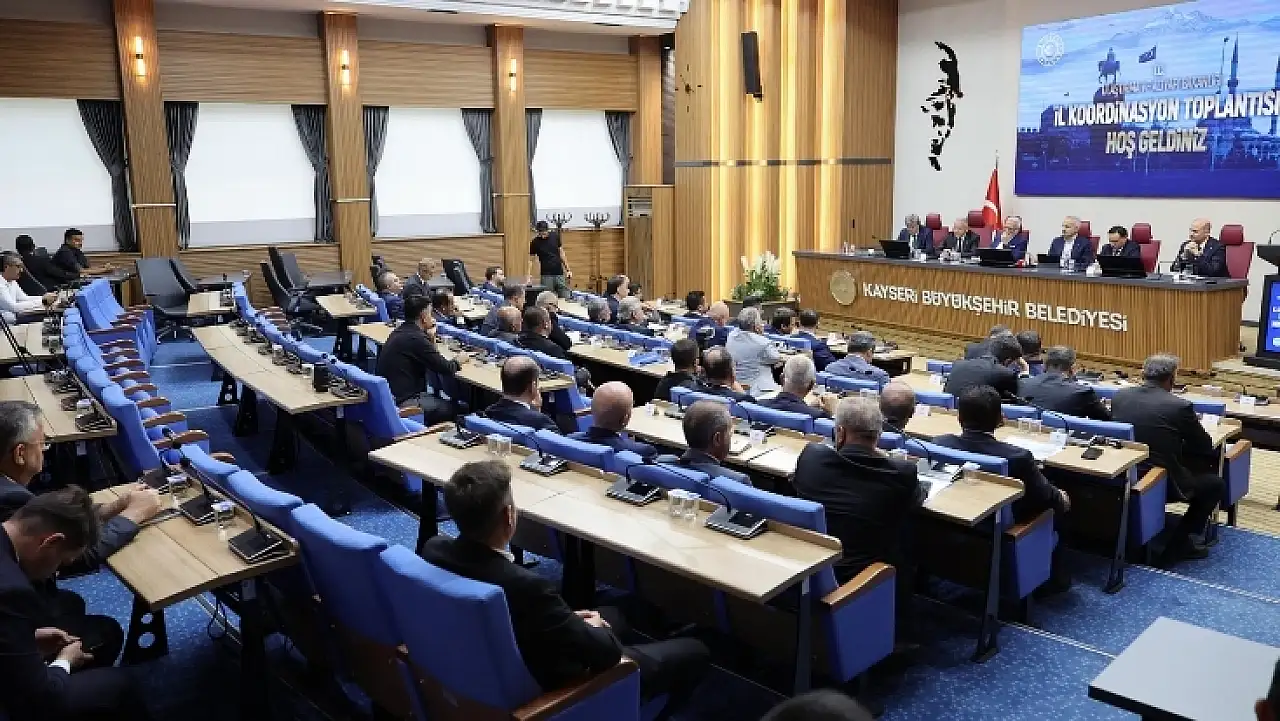 Yahyalı'nın beklediği yol için ihale vakti! Bakan Uraloğlu talimatı verdi