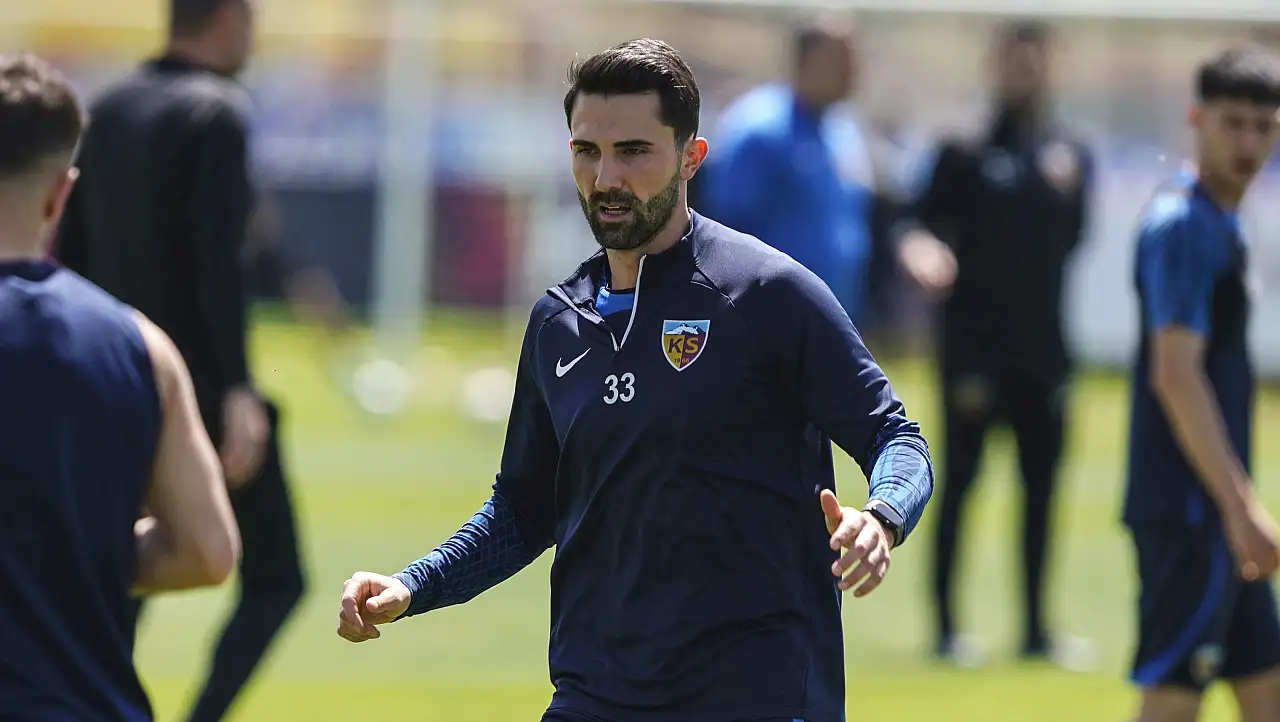 Boşa düştü isteyen de yok! Kayserispor büyük bir yükten daha kurtuldu!