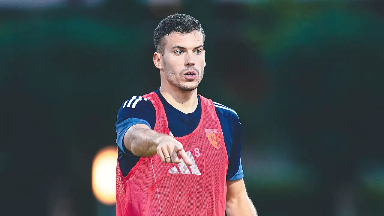 Kayserispor'da Radomir Djalovic'in en güvendiği isim olmayı hangi futbolcu başardı?