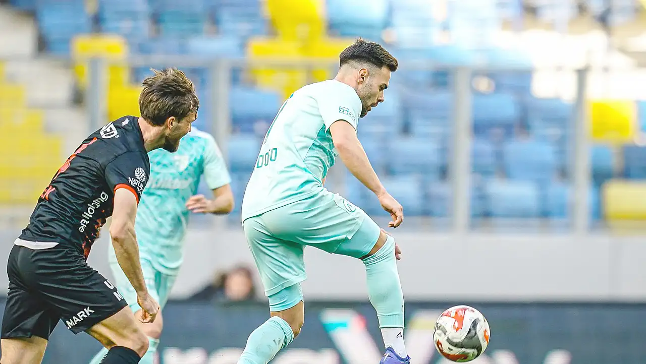 Kayserispor'un golü VAR'a takıldı! Başkent'ten 1 puan