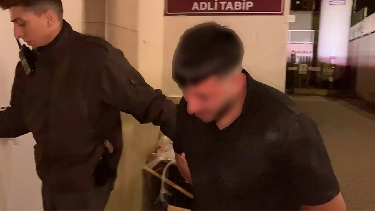 Kayseri'de hareketli gece - 'Laf atma' kavgası kötü bittii: 1 ölü, 1'i ağır 2 yaralı!
