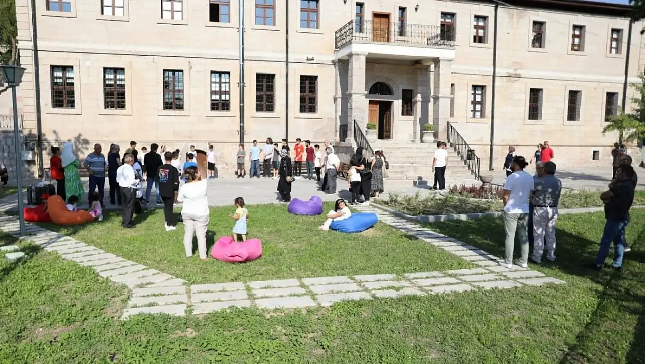 Kayseri'de 22 yaş ve üzeri kadınlara özel etkinlik düzenlenecek!