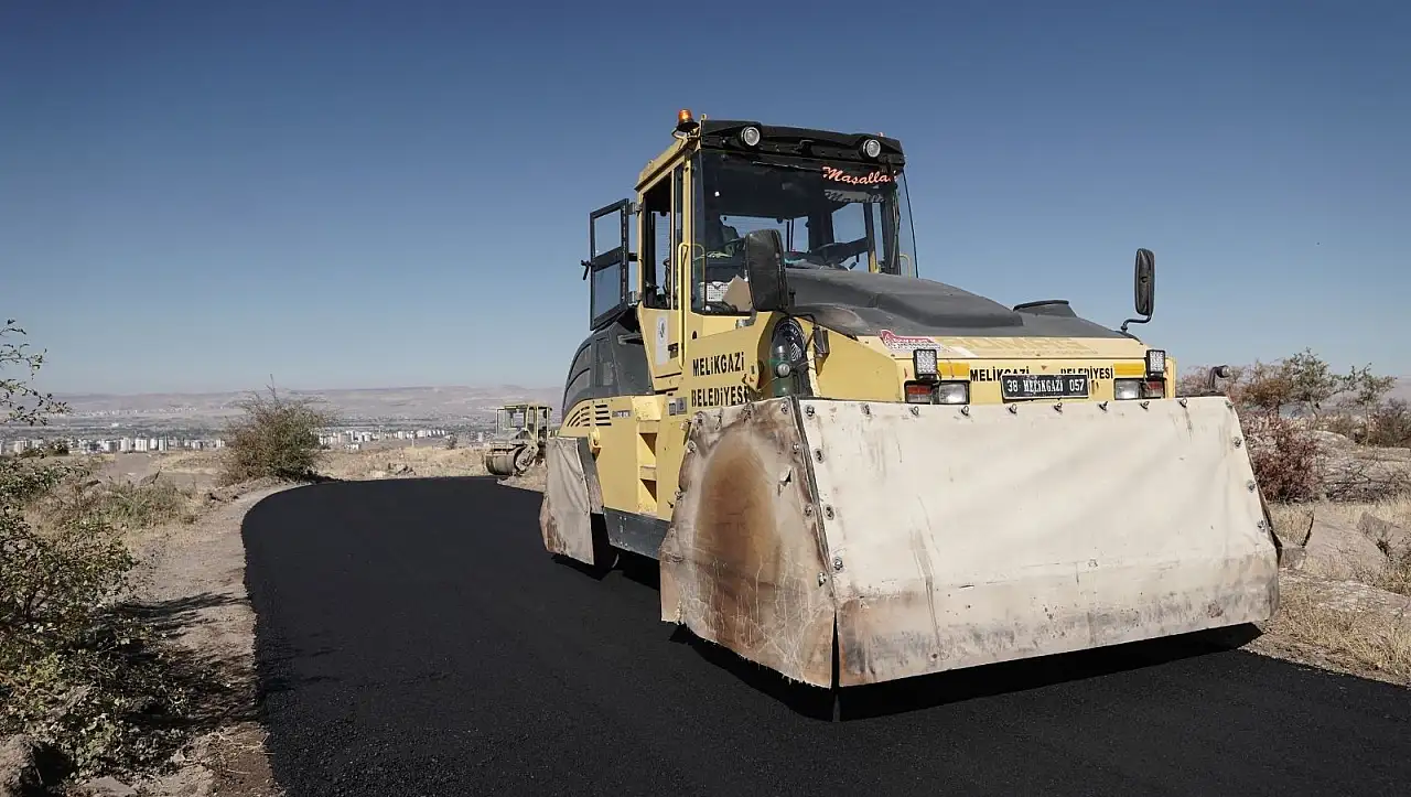 Kayseri'de 3 bin 850 metrelik yol yenileniyor!