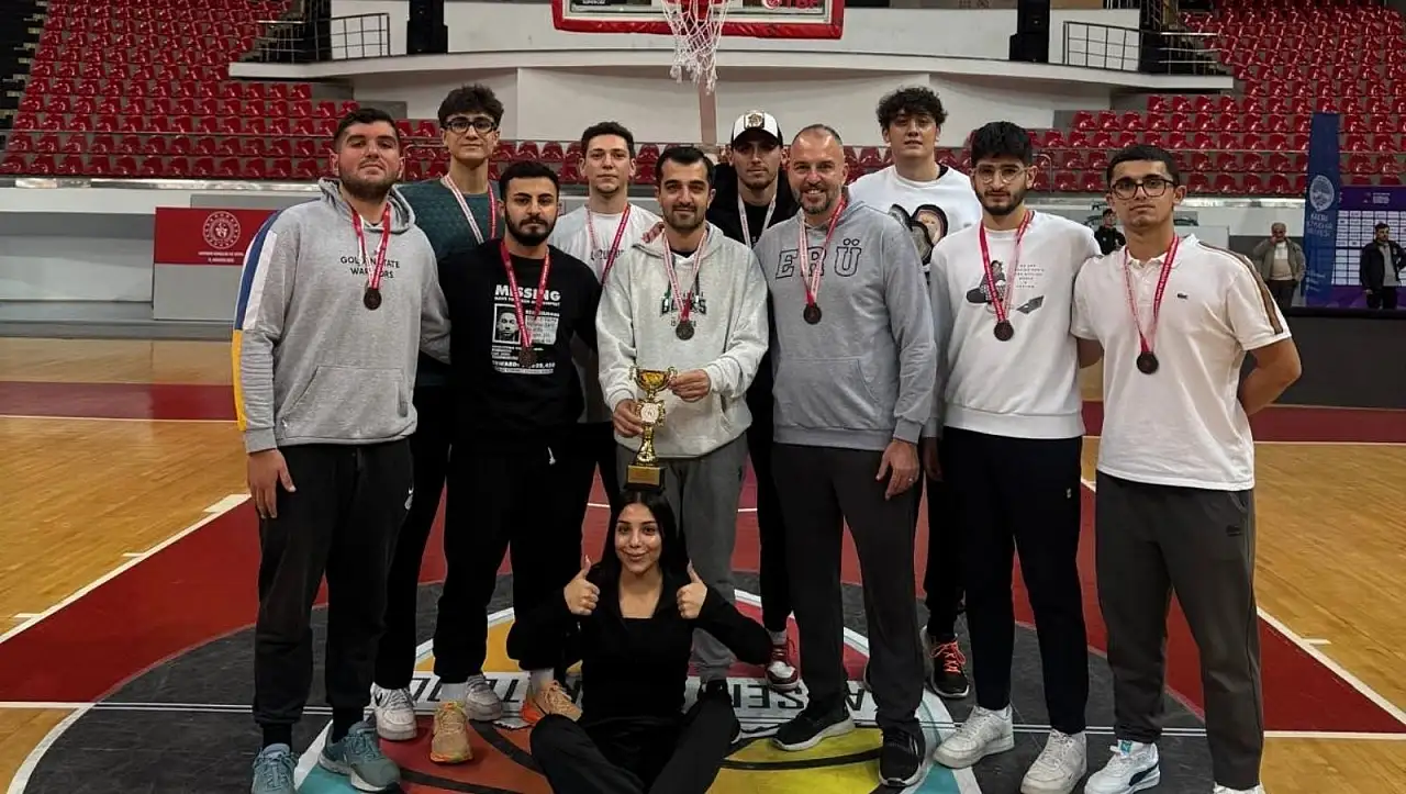 Hasketbol SK'da bu sezon 32 oyuncu süre aldı