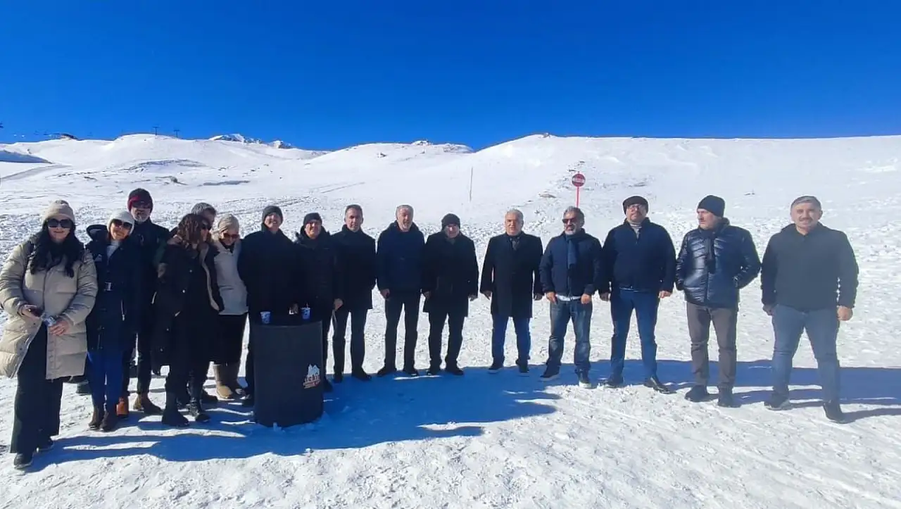 İGF heyeti zirvede günün keyfini çıkardı!